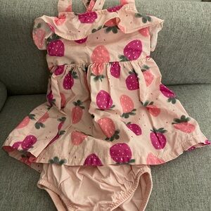 Assorted Baby Girl 6-9 Month Outfits & Sweaters